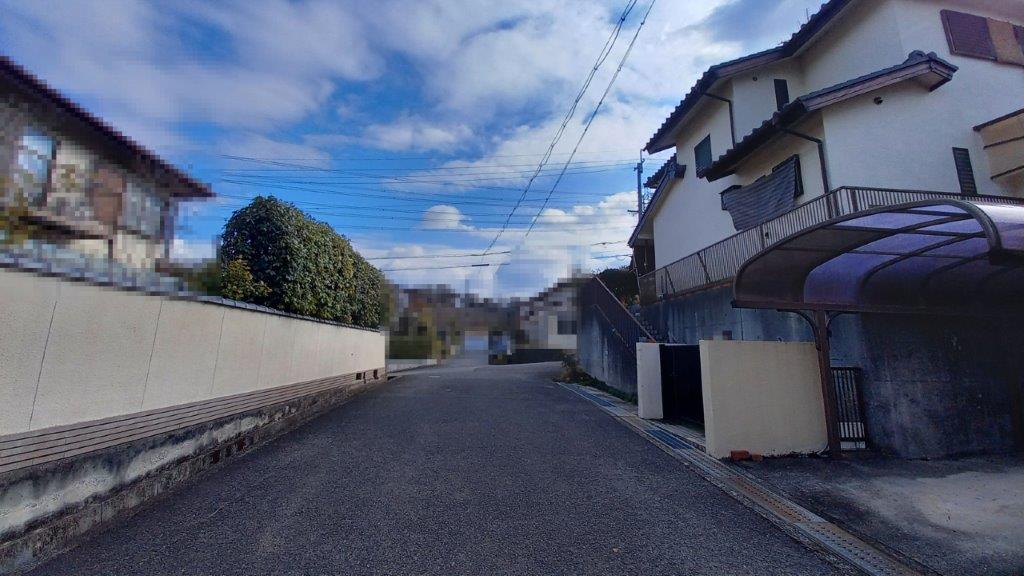 北東側道路(周辺) 北東側道路(周辺)