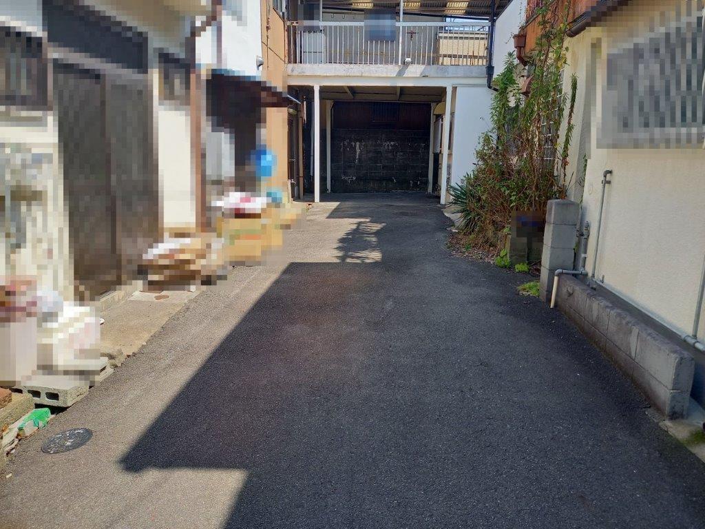 北西側道路(周辺) 北西側道路(周辺)