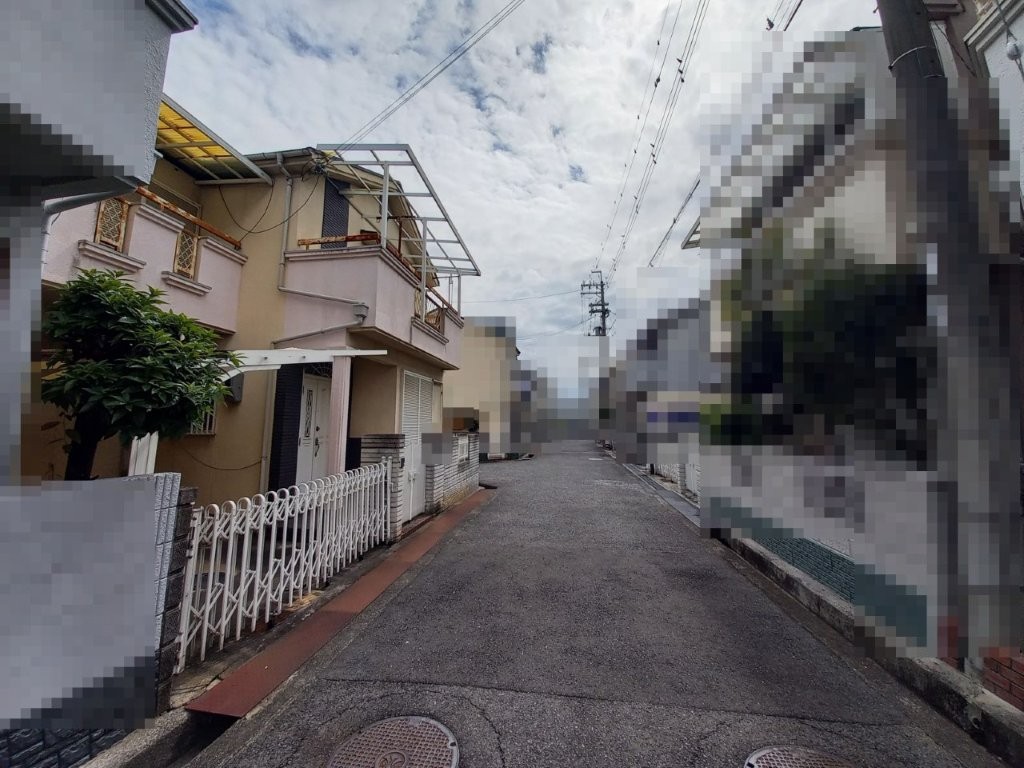 南西側道路(周辺) 南西側道路(周辺)