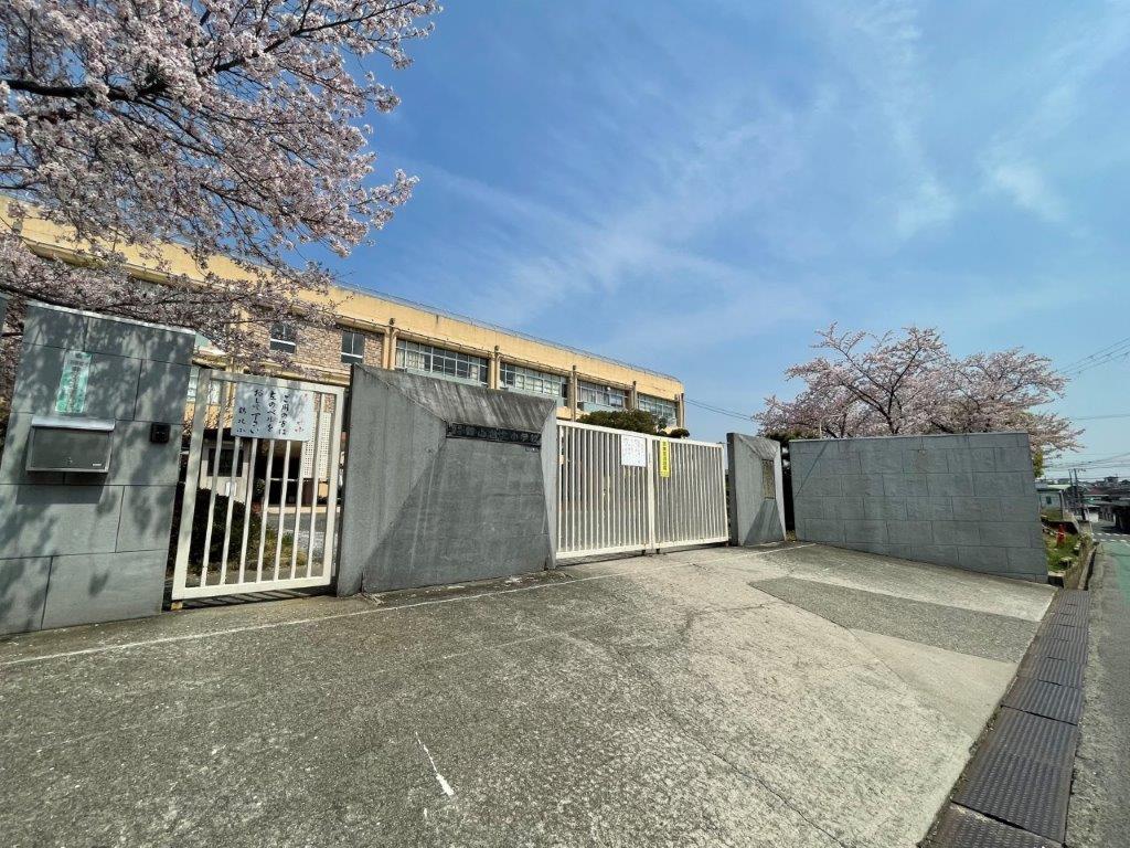 鶴山台北小学校(周辺) 鶴山台北小学校(周辺)