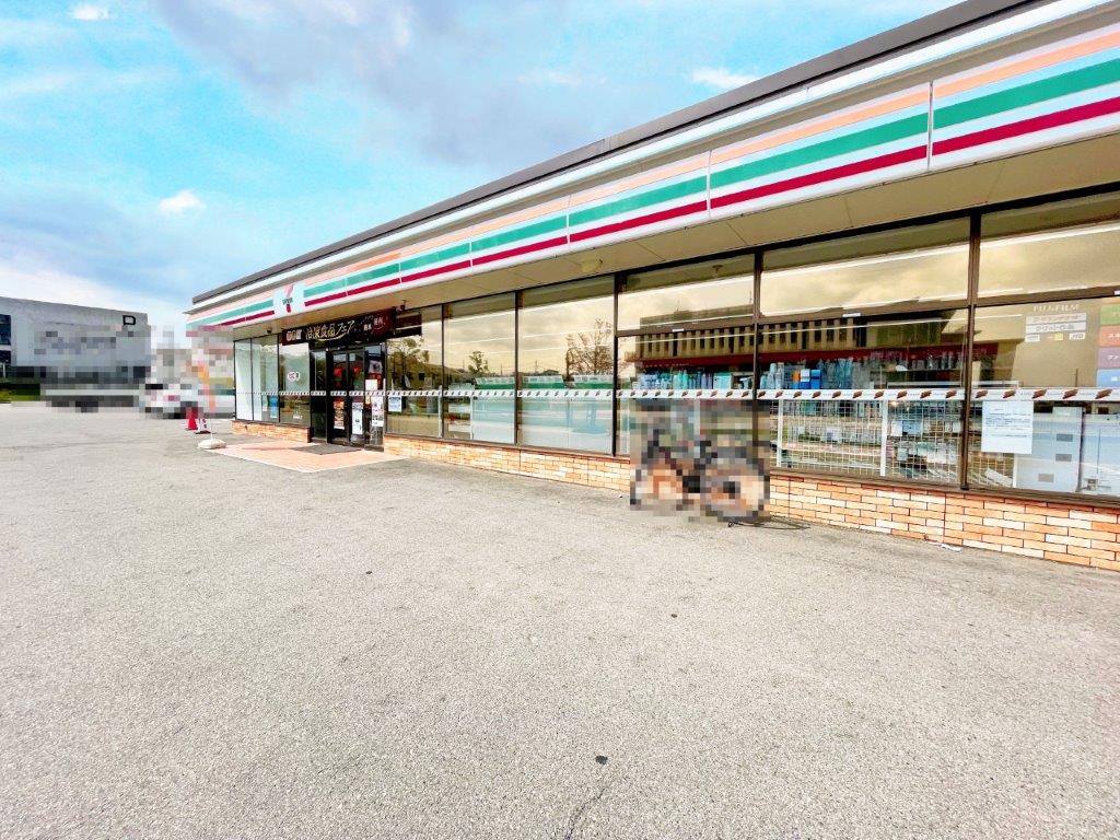 セブンイレブン和泉はつが野3丁目店(周辺) セブンイレブン和泉はつが野3丁目店(周辺)