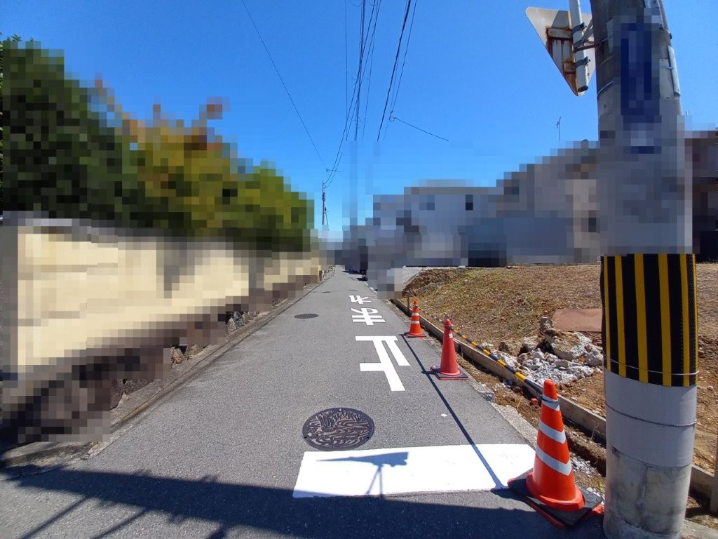 西側道路(周辺) 西側道路(周辺)
