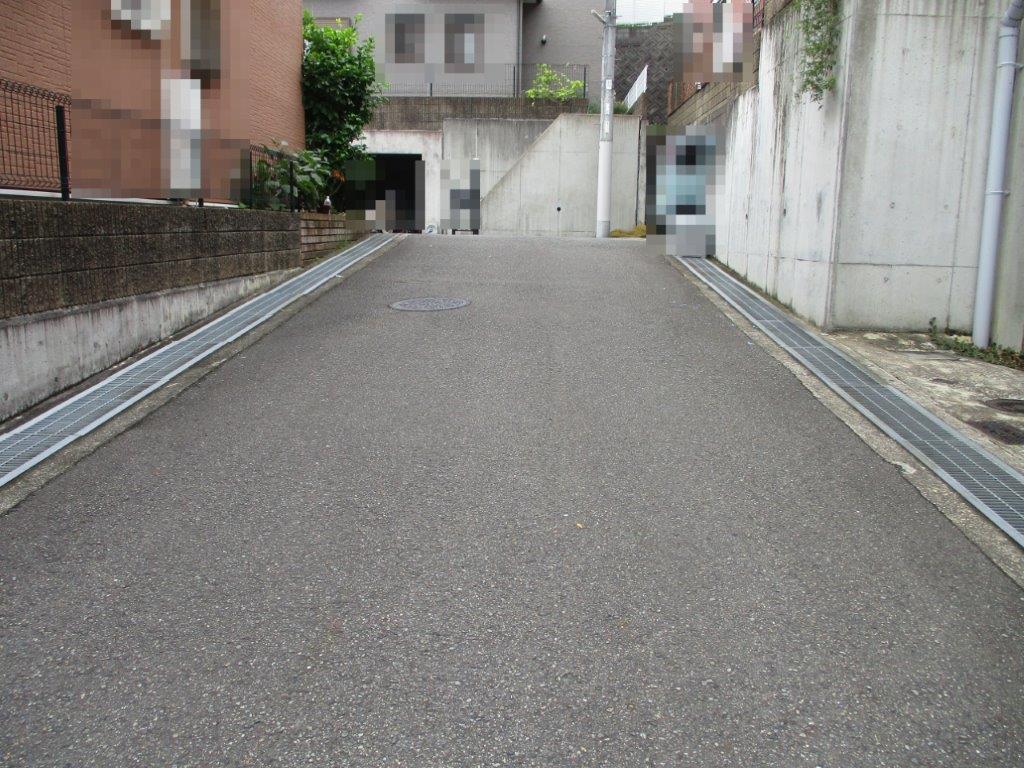(周辺) (周辺)