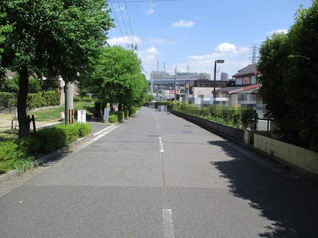 (周辺) (周辺)